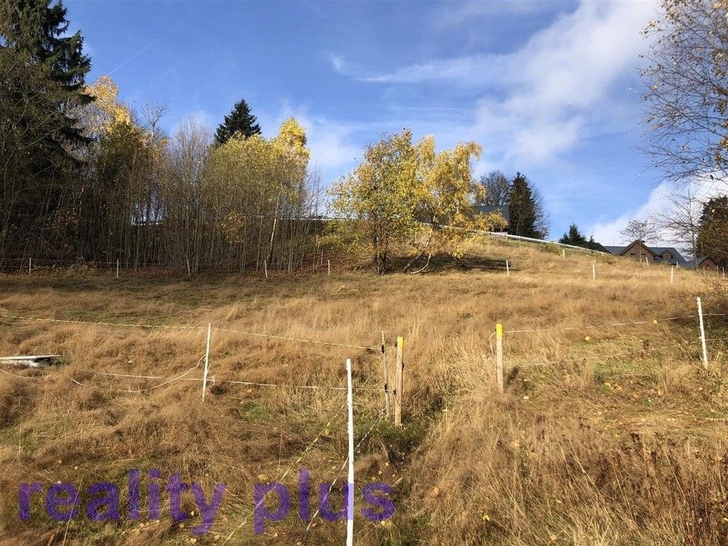 Prodej pozemku 3747 m² - foto 2