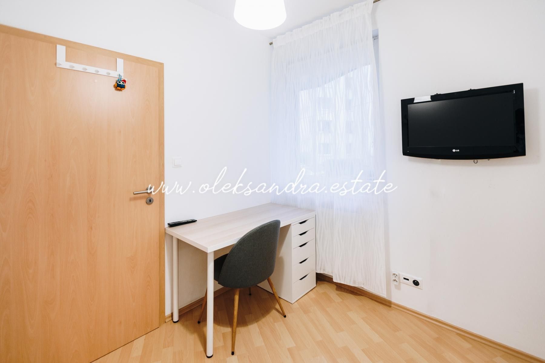 Pronájem bytu 2+kk 38 m² - foto 4