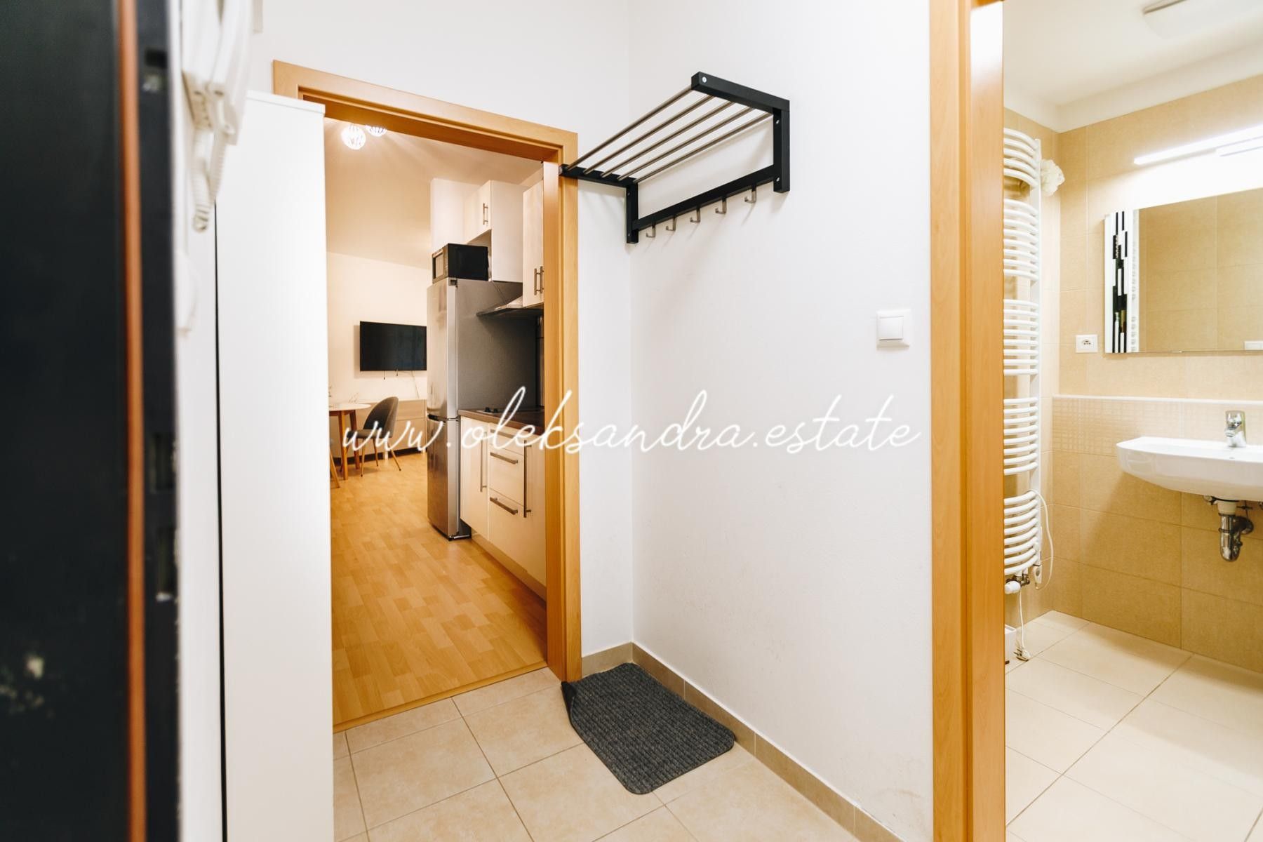 Pronájem bytu 2+kk 38 m² - foto 10