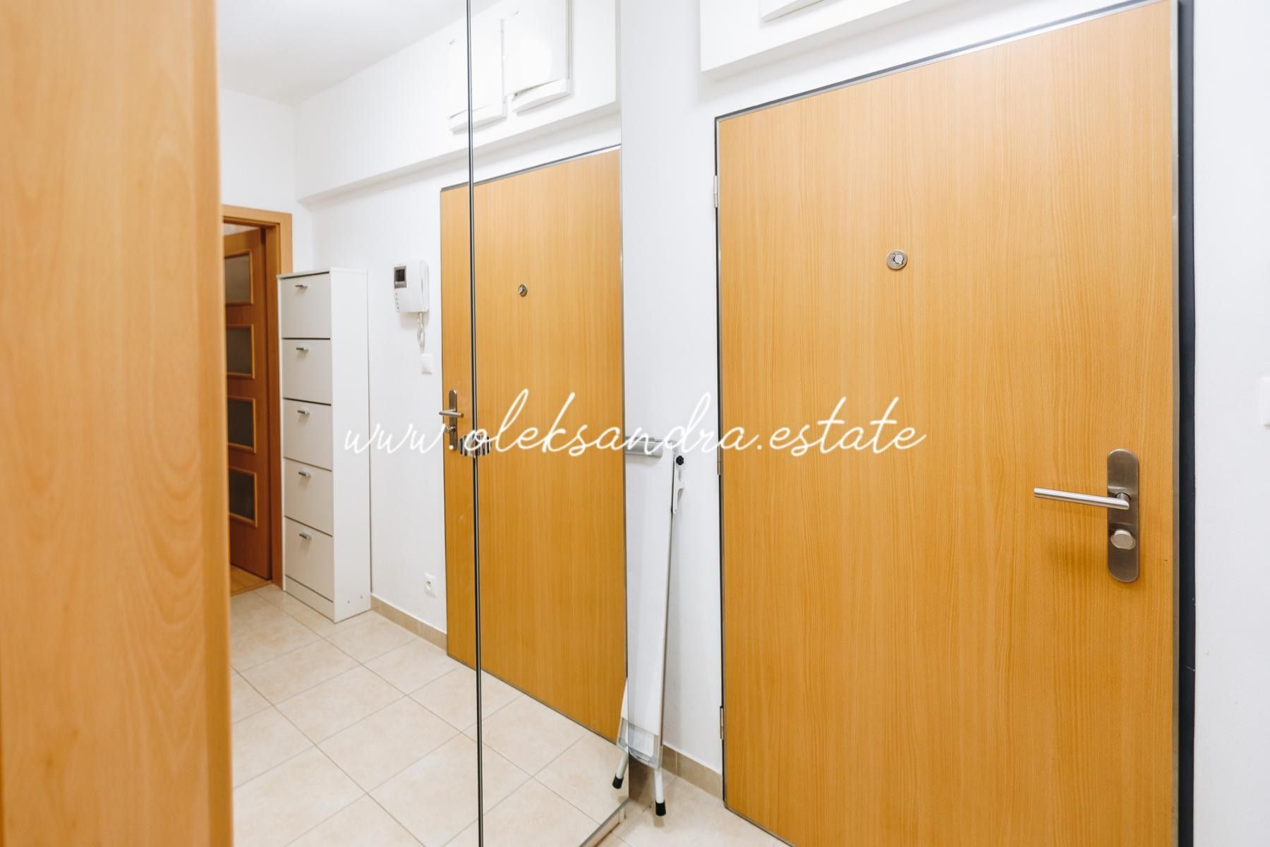 Pronájem bytu 2+kk 38 m² - foto 11