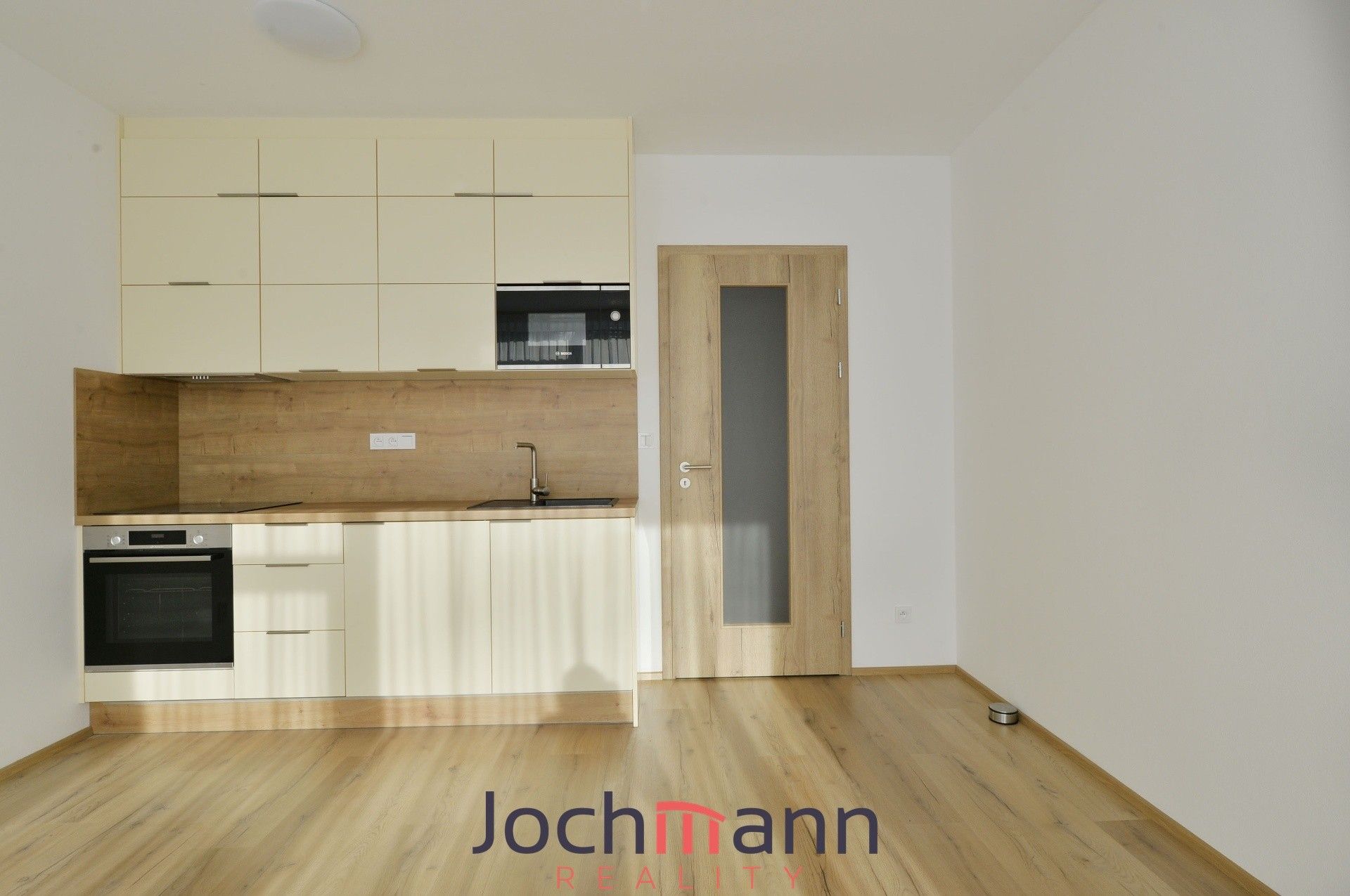 Pronájem bytu 1+kk 26 m² - foto 1
