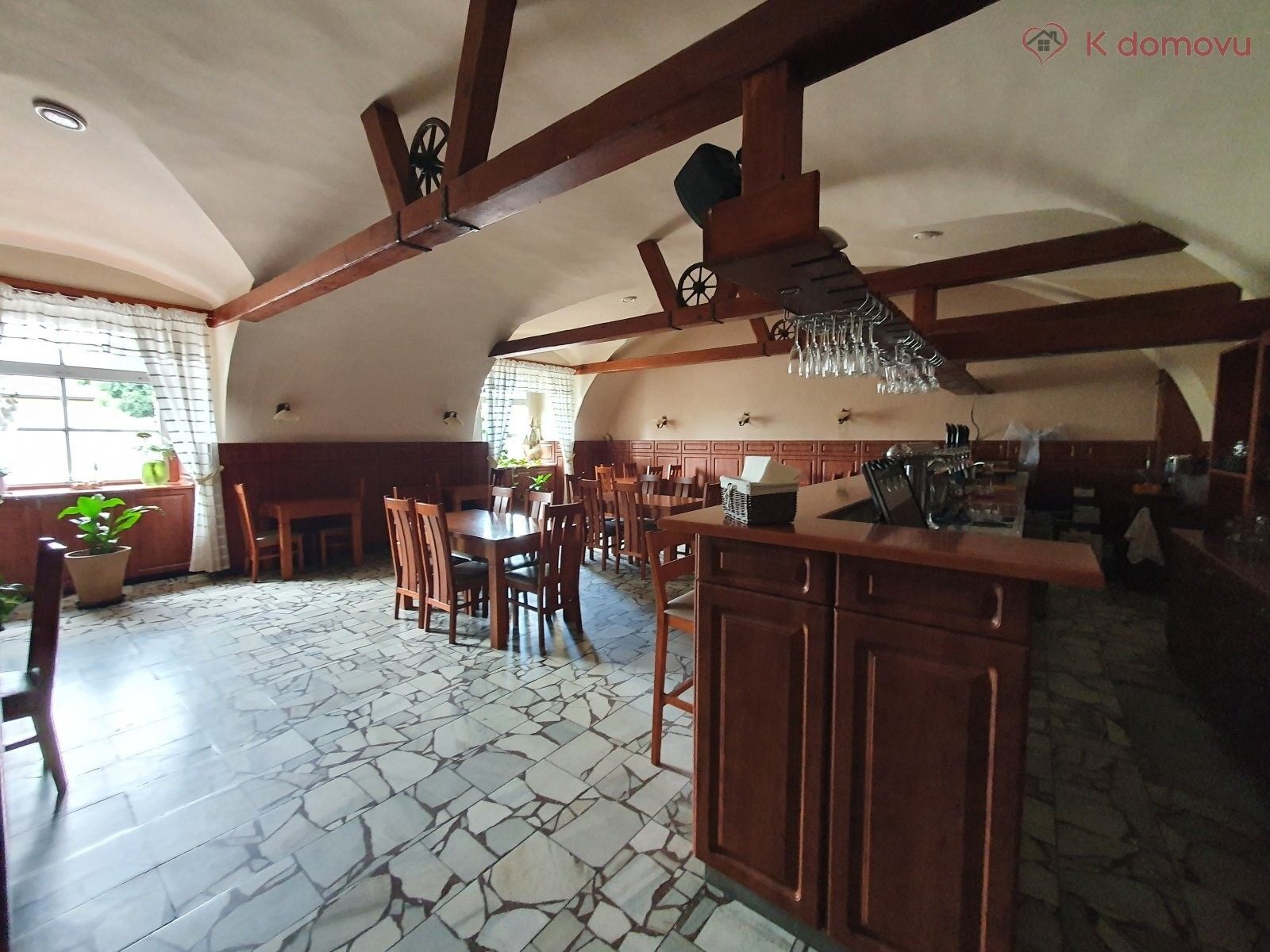 Prodej komerčního prostoru 832 m² - foto 4
