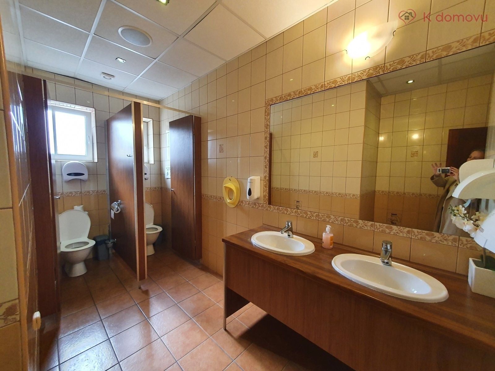 Prodej komerčního prostoru 832 m² - foto 26