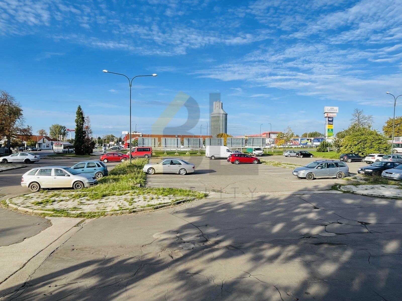 Pronájem pozemku 3350 m² - foto 1