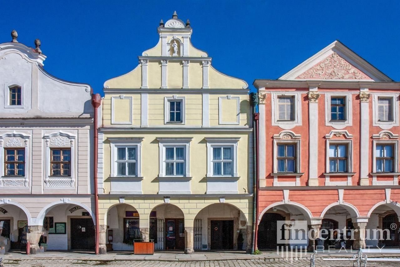 Prodej nemovitosti 800 m² - foto 1