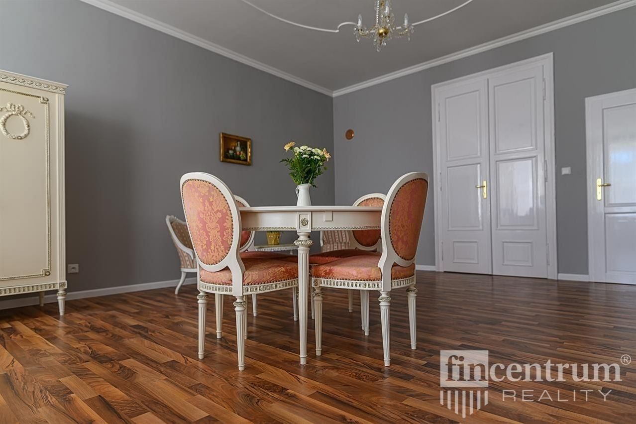 Prodej nemovitosti 800 m² - foto 16