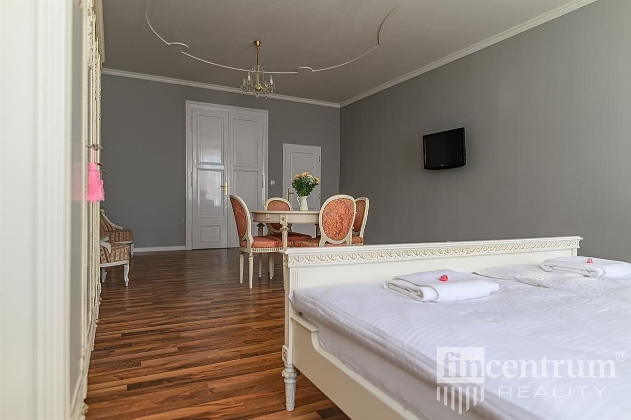 Prodej nemovitosti 800 m² - foto 18