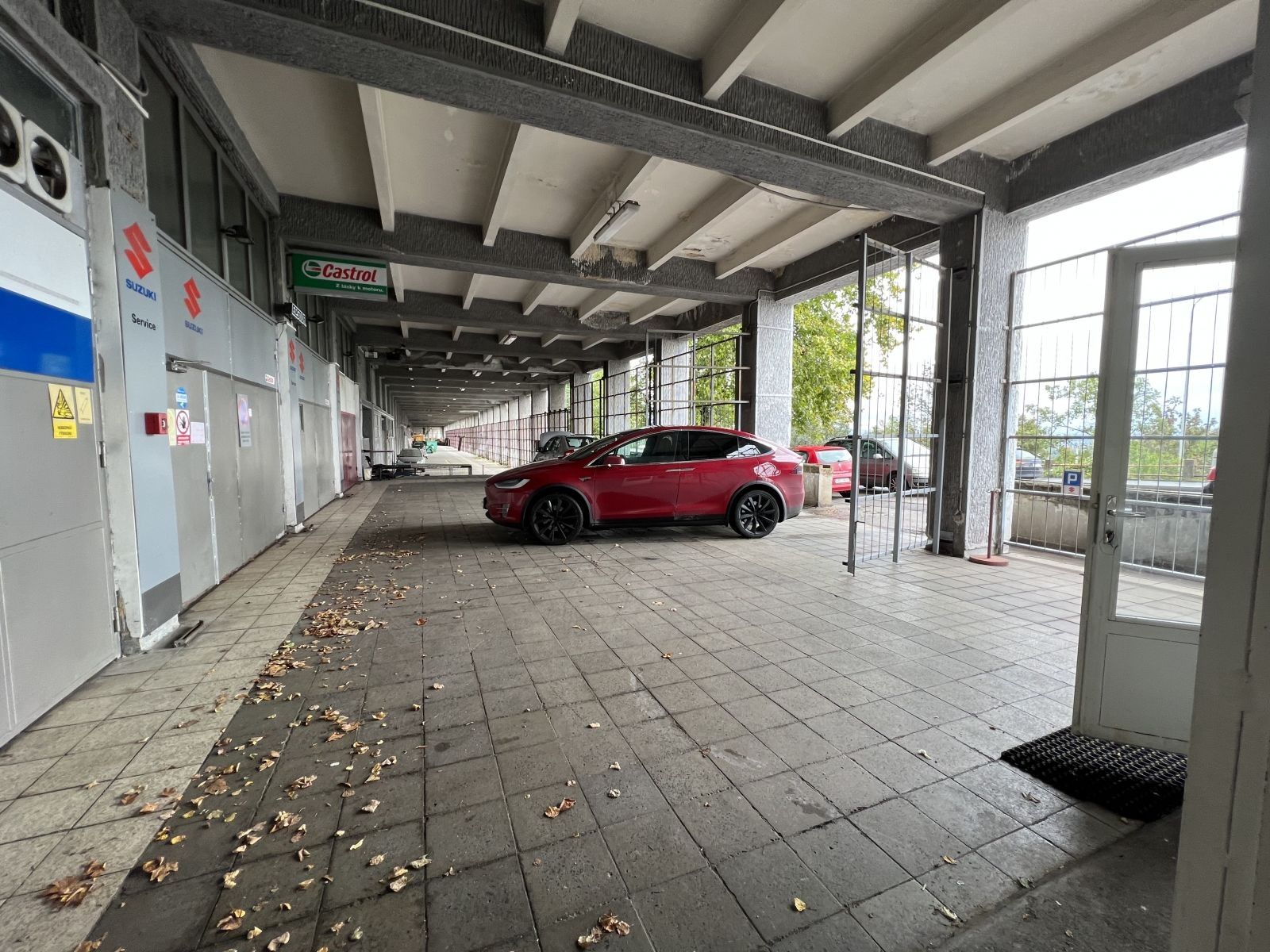 Prodej nemovitosti 700 m² - foto 29