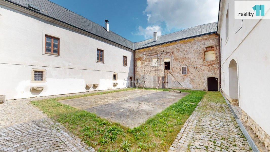 Prodej komerčního prostoru 1544 m² - foto 7