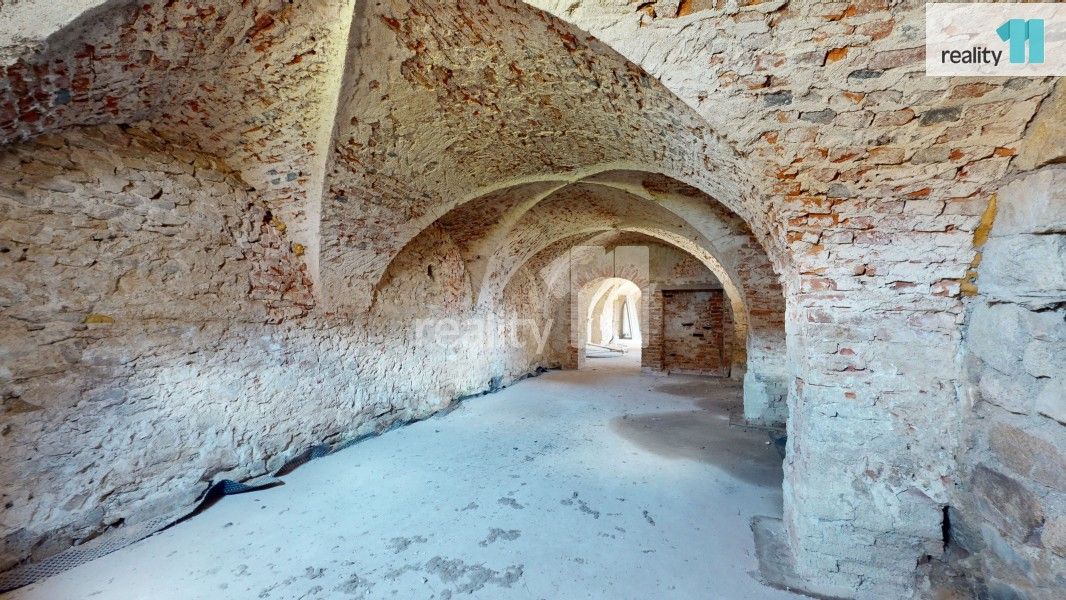 Prodej komerčního prostoru 1544 m² - foto 21