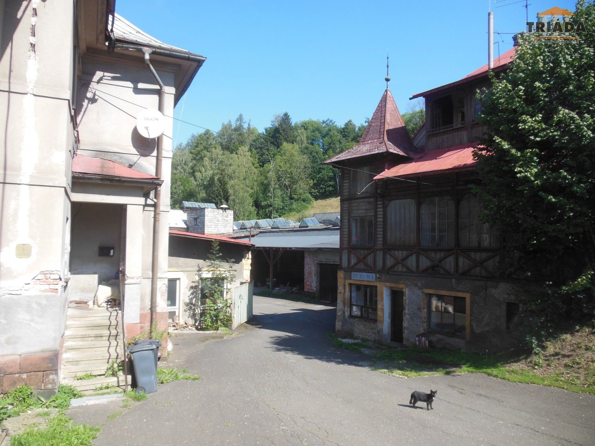 Prodej komerčního prostoru 10029 m² - foto 1