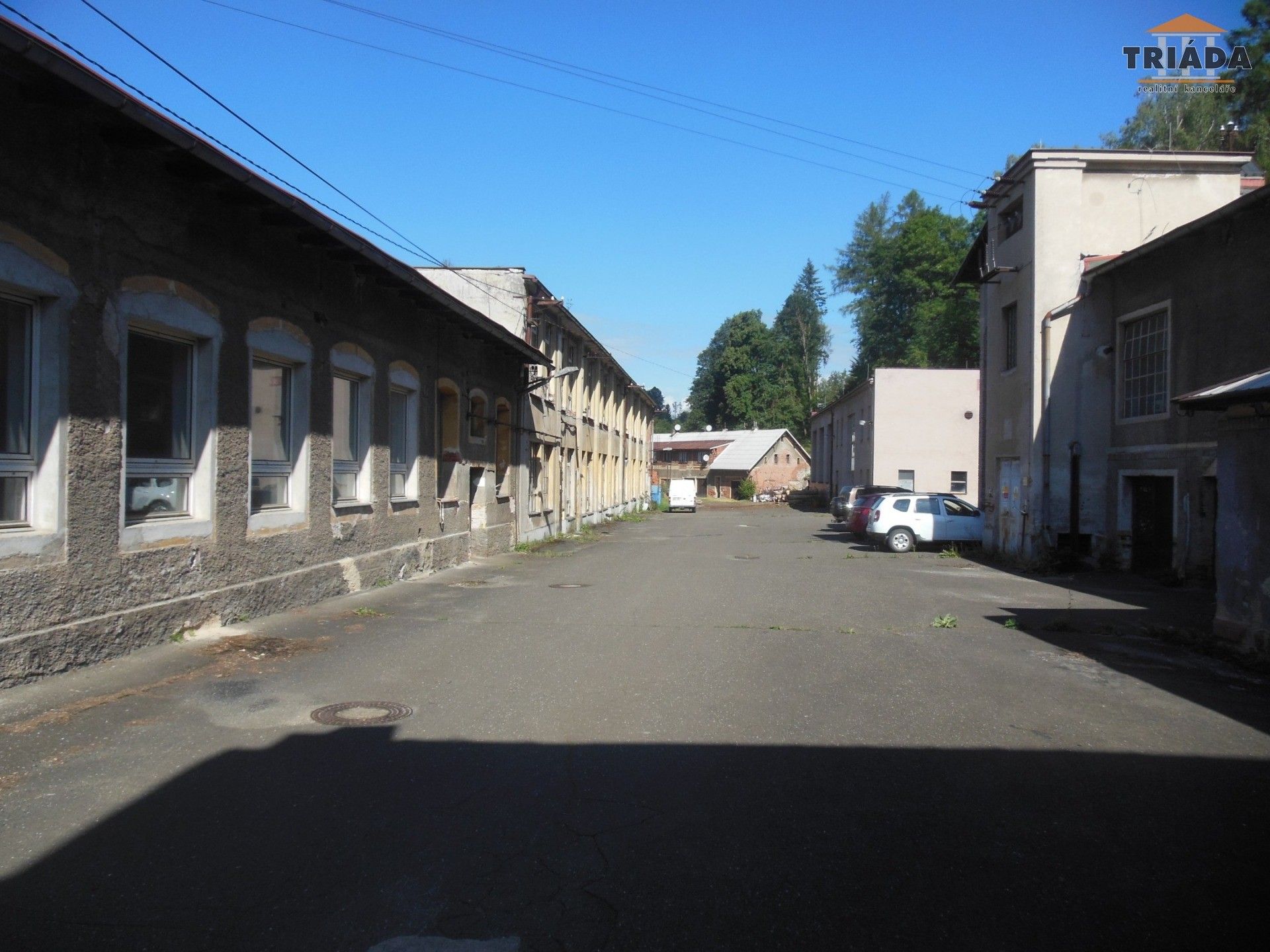 Prodej komerčního prostoru 10029 m² - foto 2