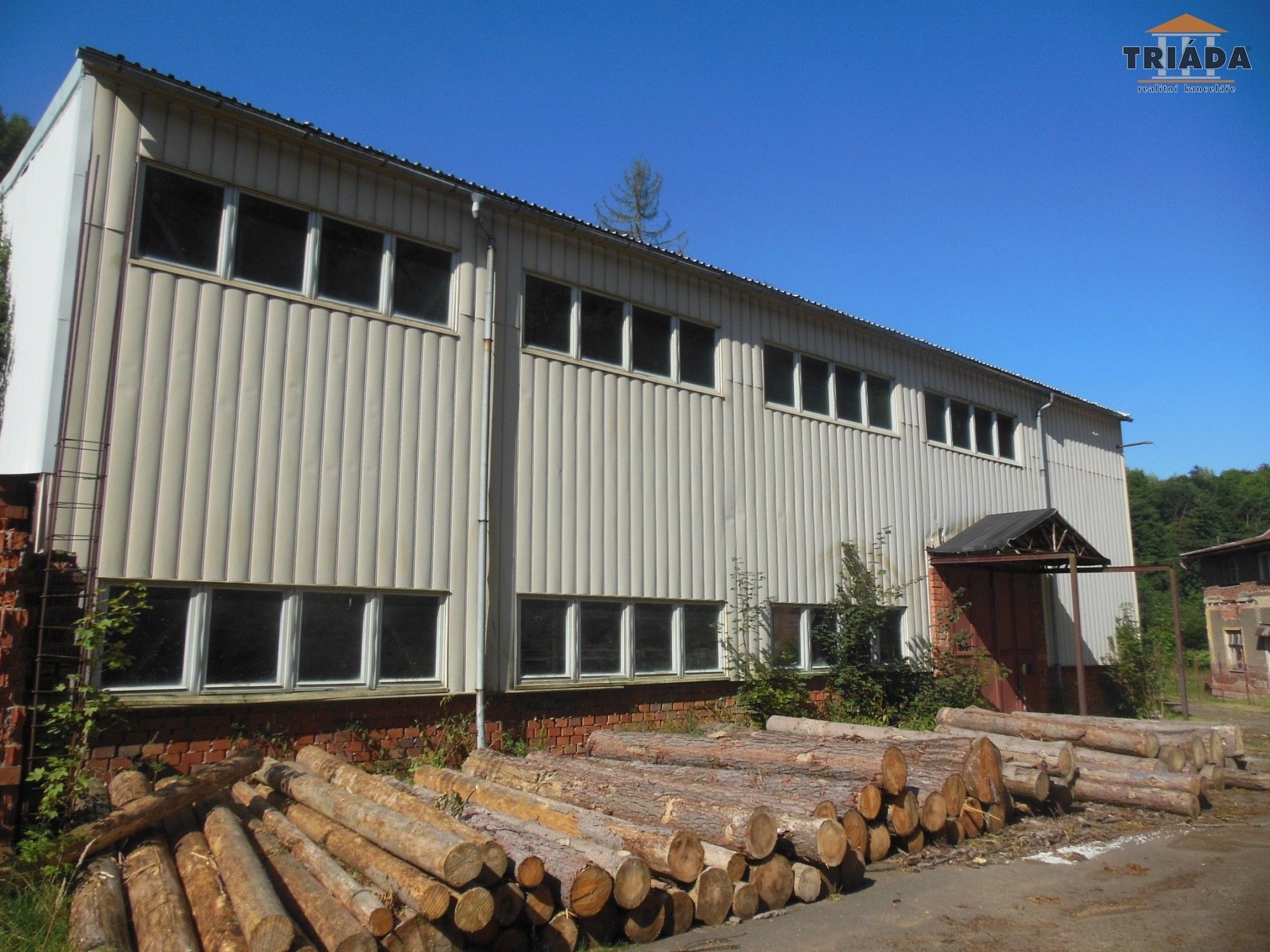 Prodej komerčního prostoru 10029 m² - foto 17
