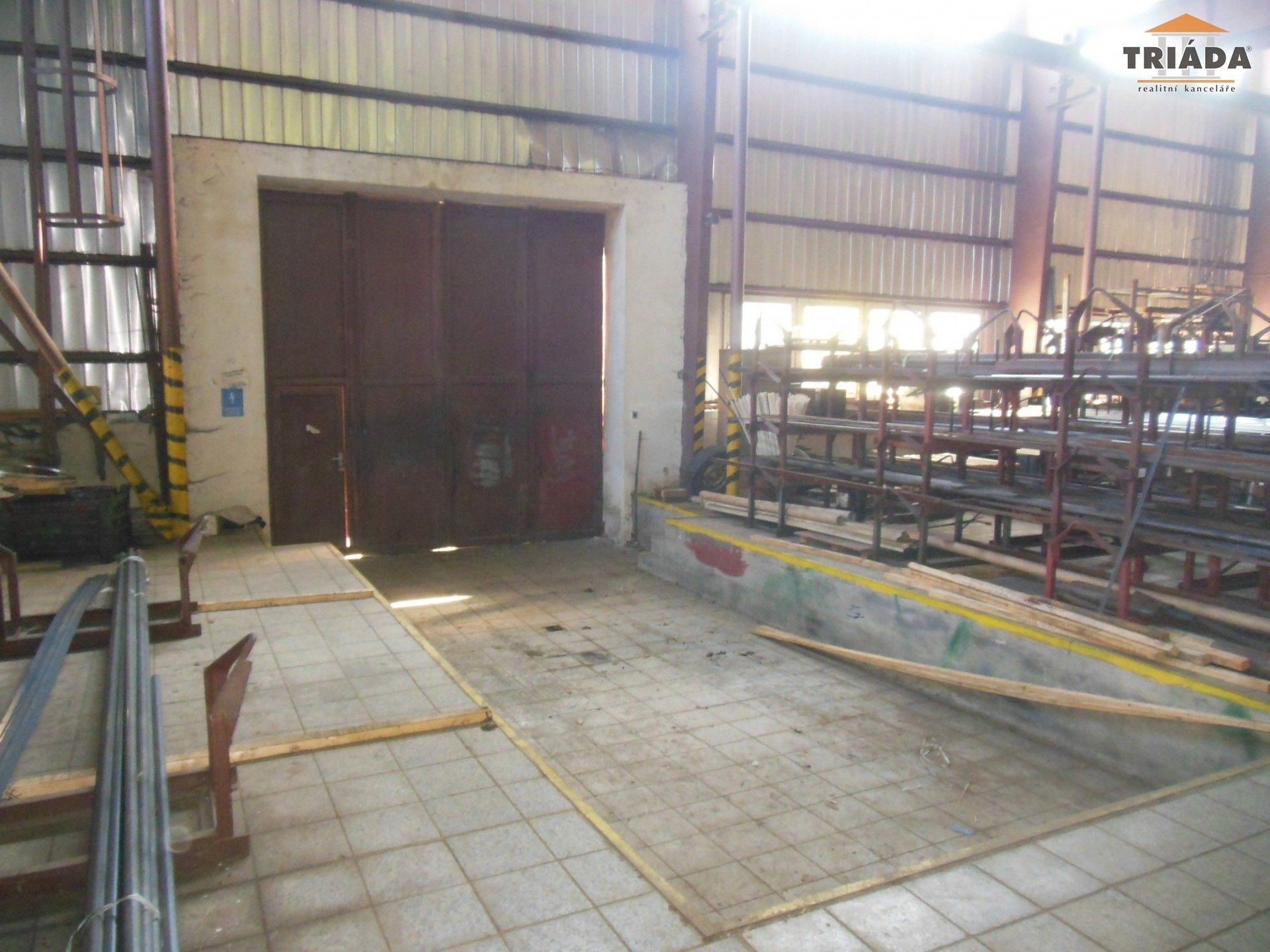 Prodej komerčního prostoru 10029 m² - foto 25