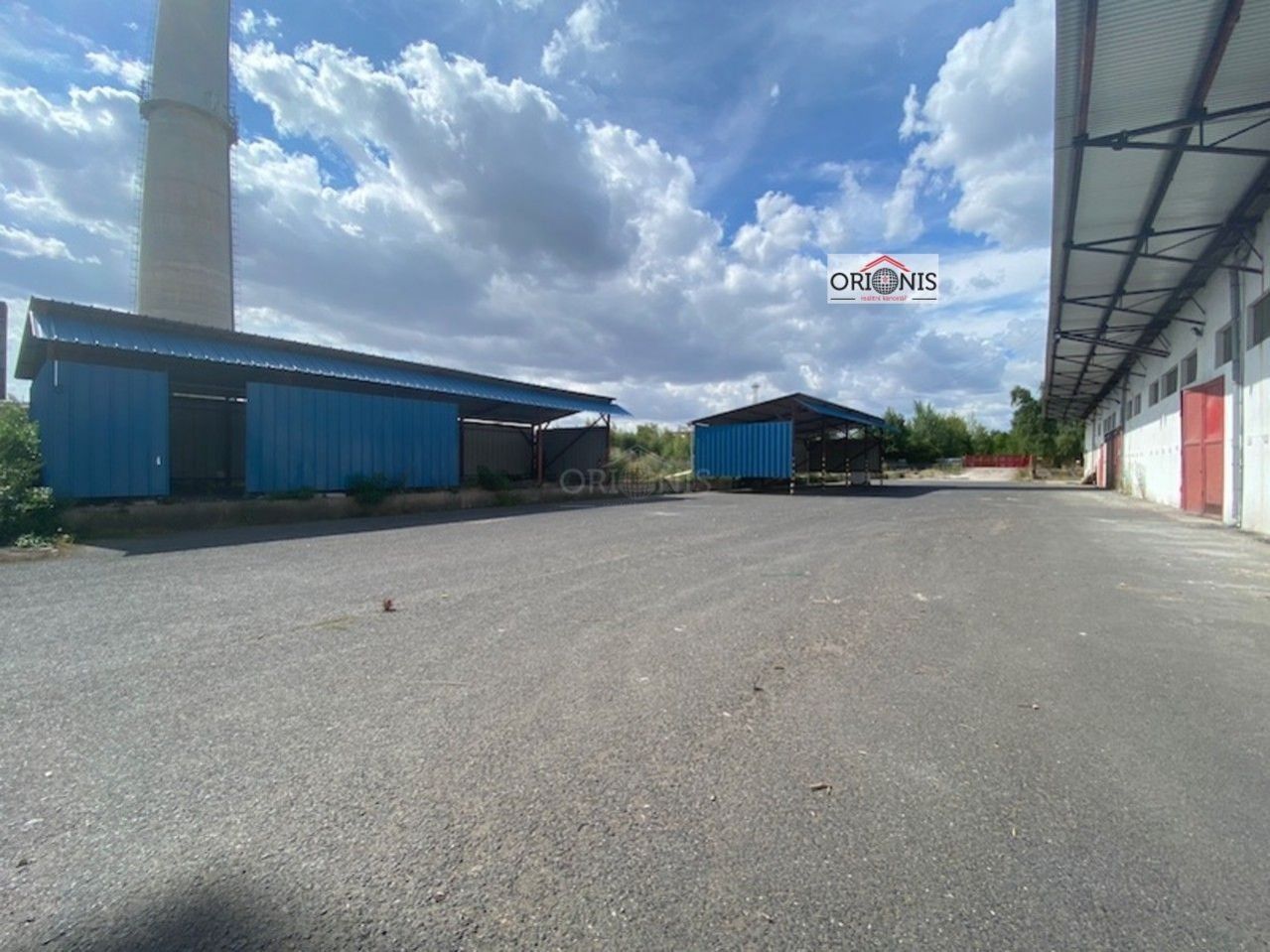 Pronájem komerčního prostoru 672 m² - foto 2