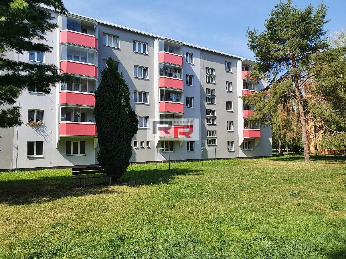 Pronájem bytu 2+1 53 m² - foto 1
