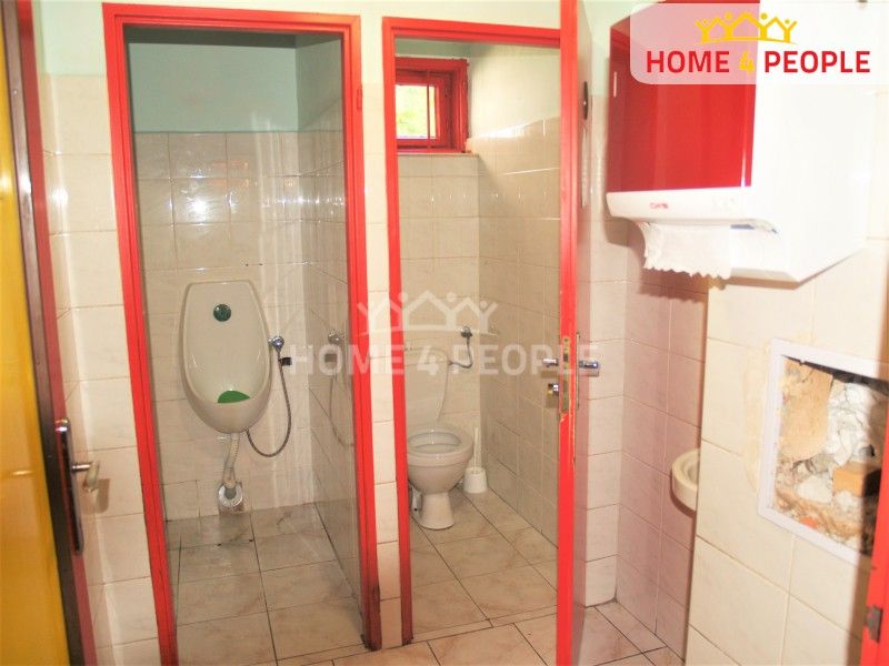 Prodej komerčního prostoru 207 m² - foto 18