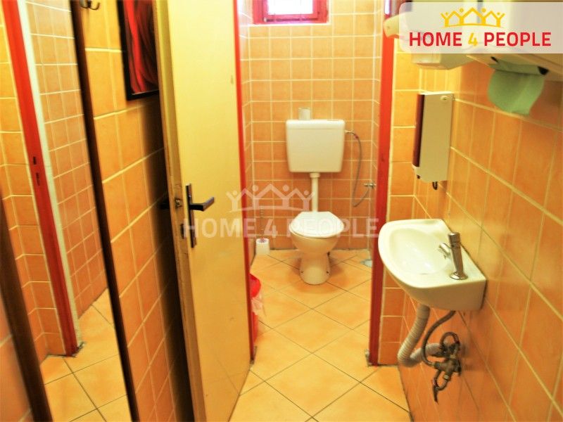 Prodej komerčního prostoru 207 m² - foto 19