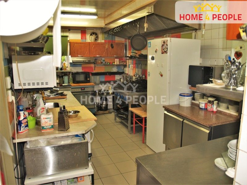 Prodej komerčního prostoru 207 m² - foto 20