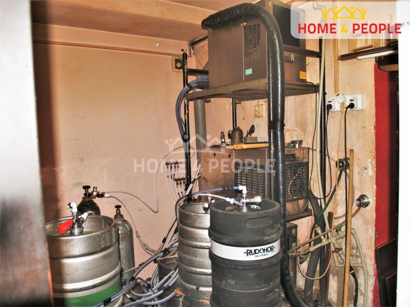 Prodej komerčního prostoru 207 m² - foto 24