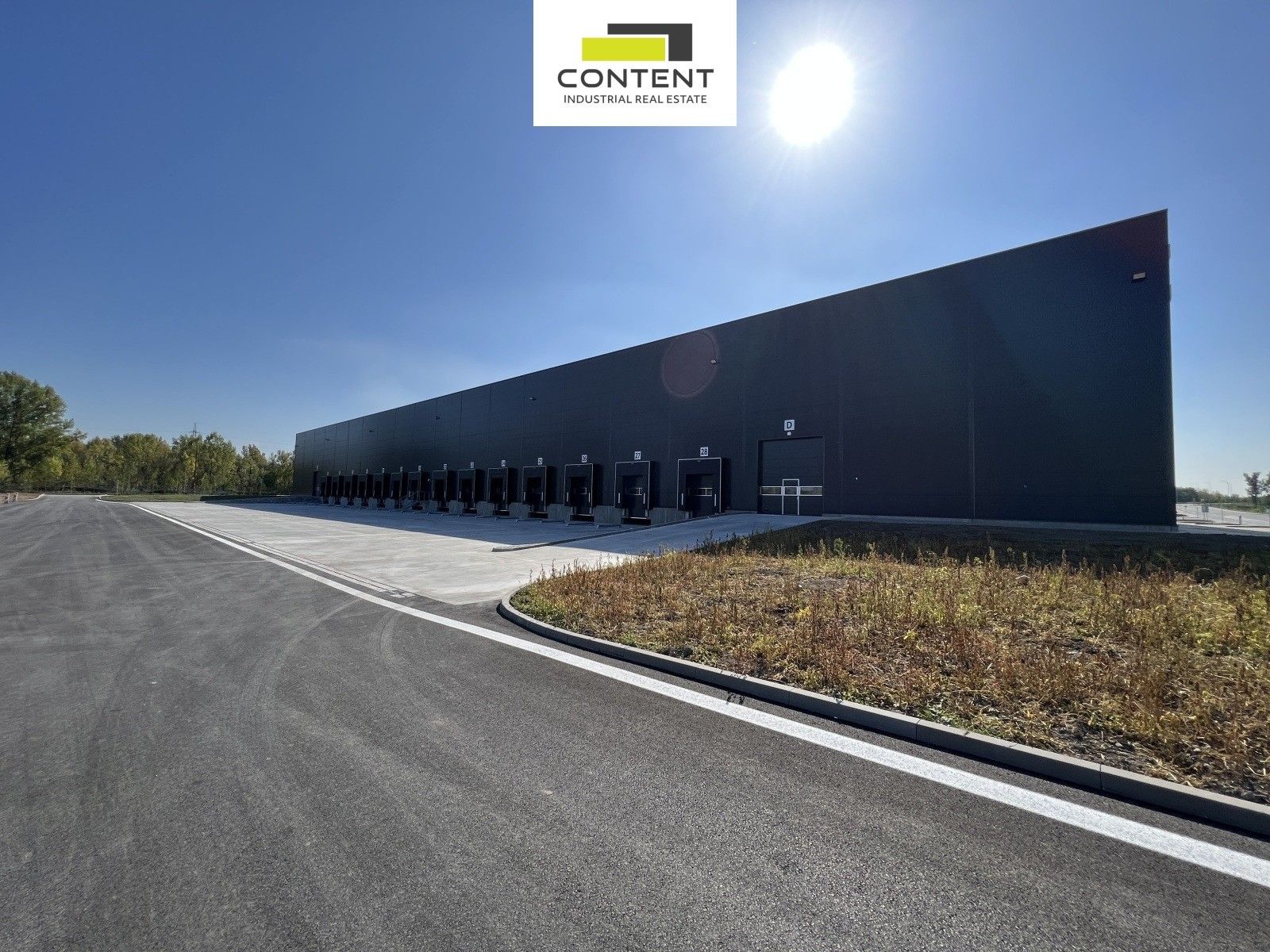 Pronájem komerčního prostoru 15000 m² - foto 6