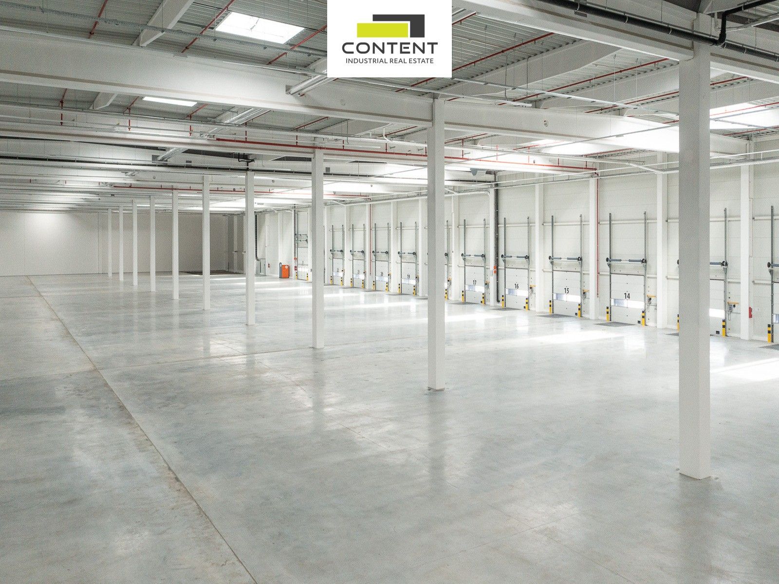 Pronájem komerčního prostoru 15000 m² - foto 11
