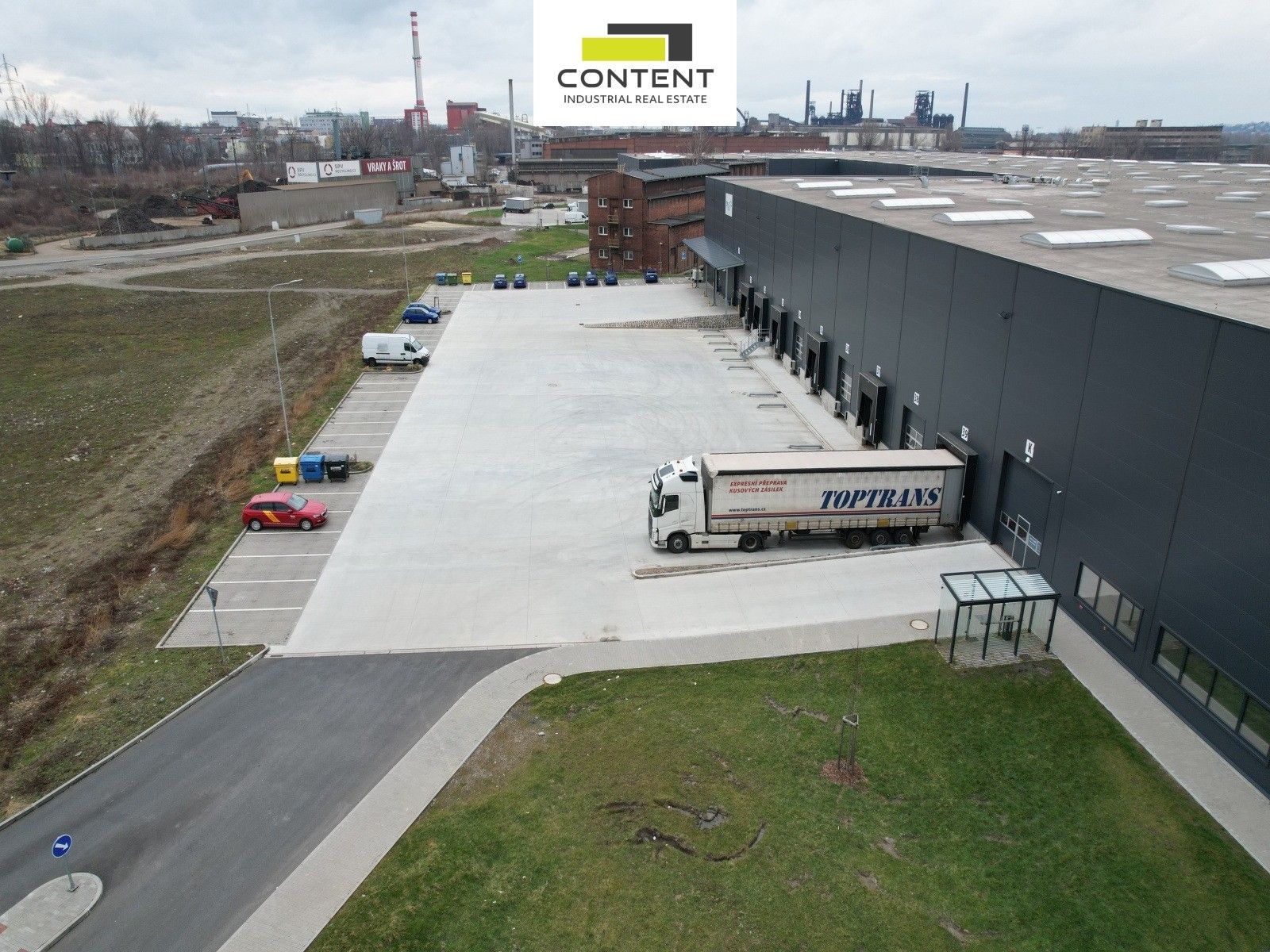 Pronájem komerčního prostoru 15000 m² - foto 18