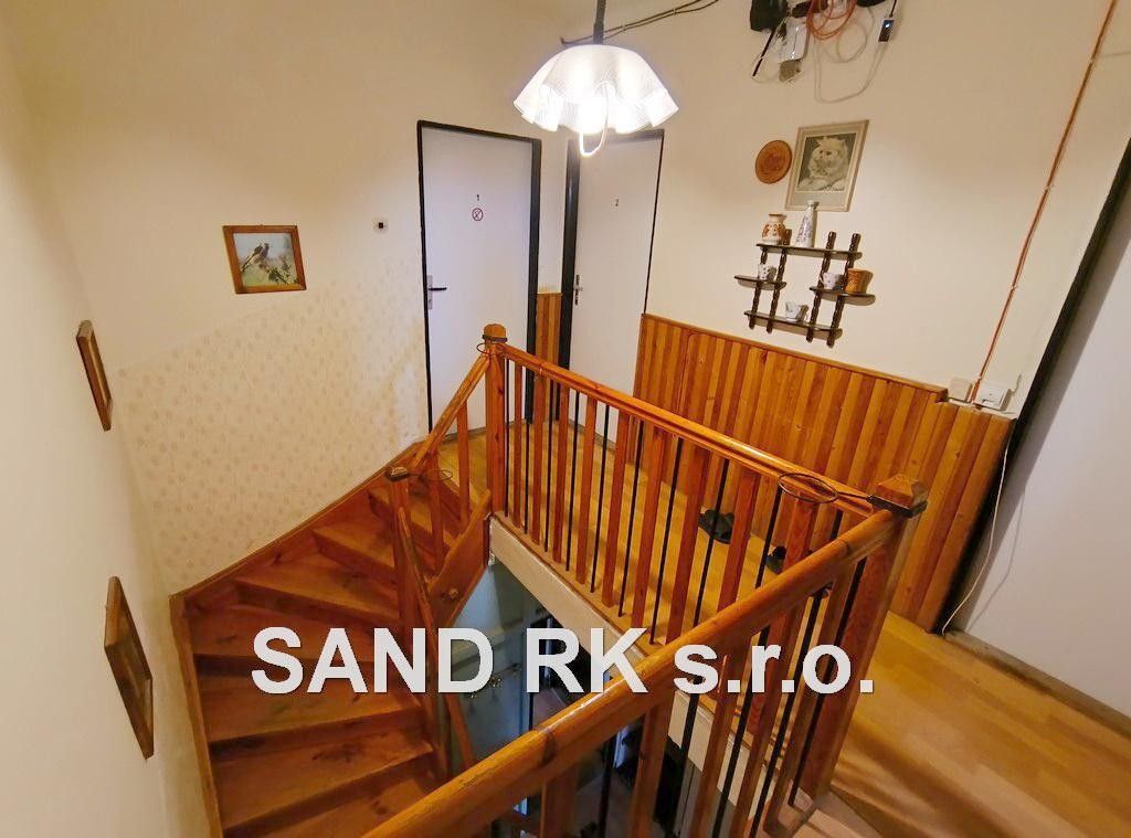 Pronájem bytu 153 m² - foto 4