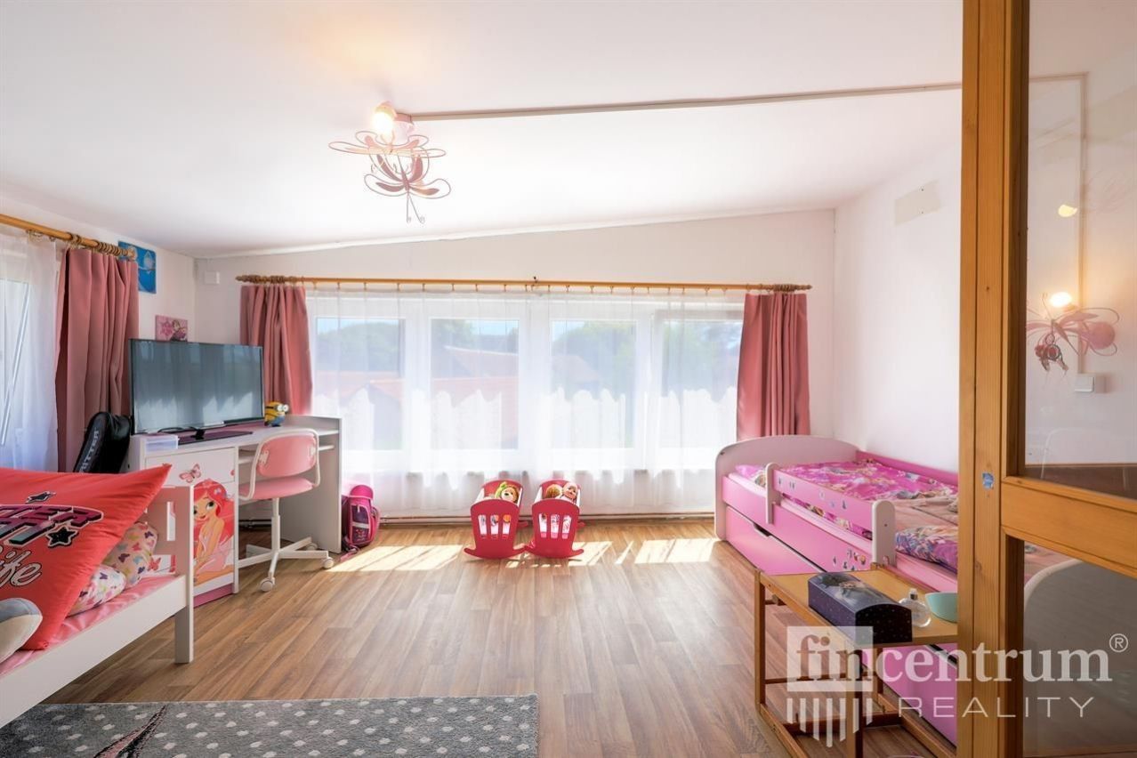 Prodej nemovitosti 1698 m² - foto 16