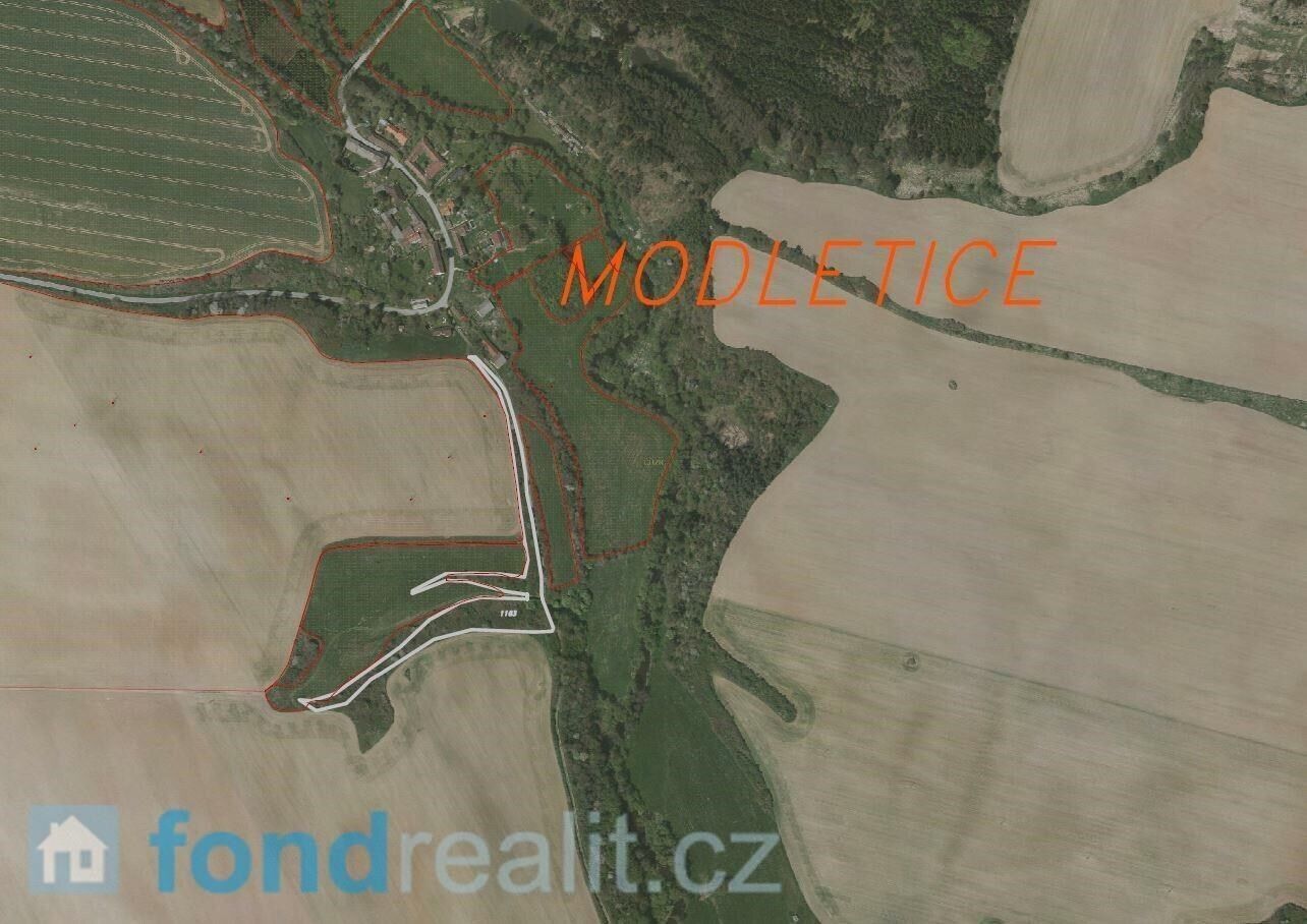 Prodej nemovitosti 11272 m² - foto 4