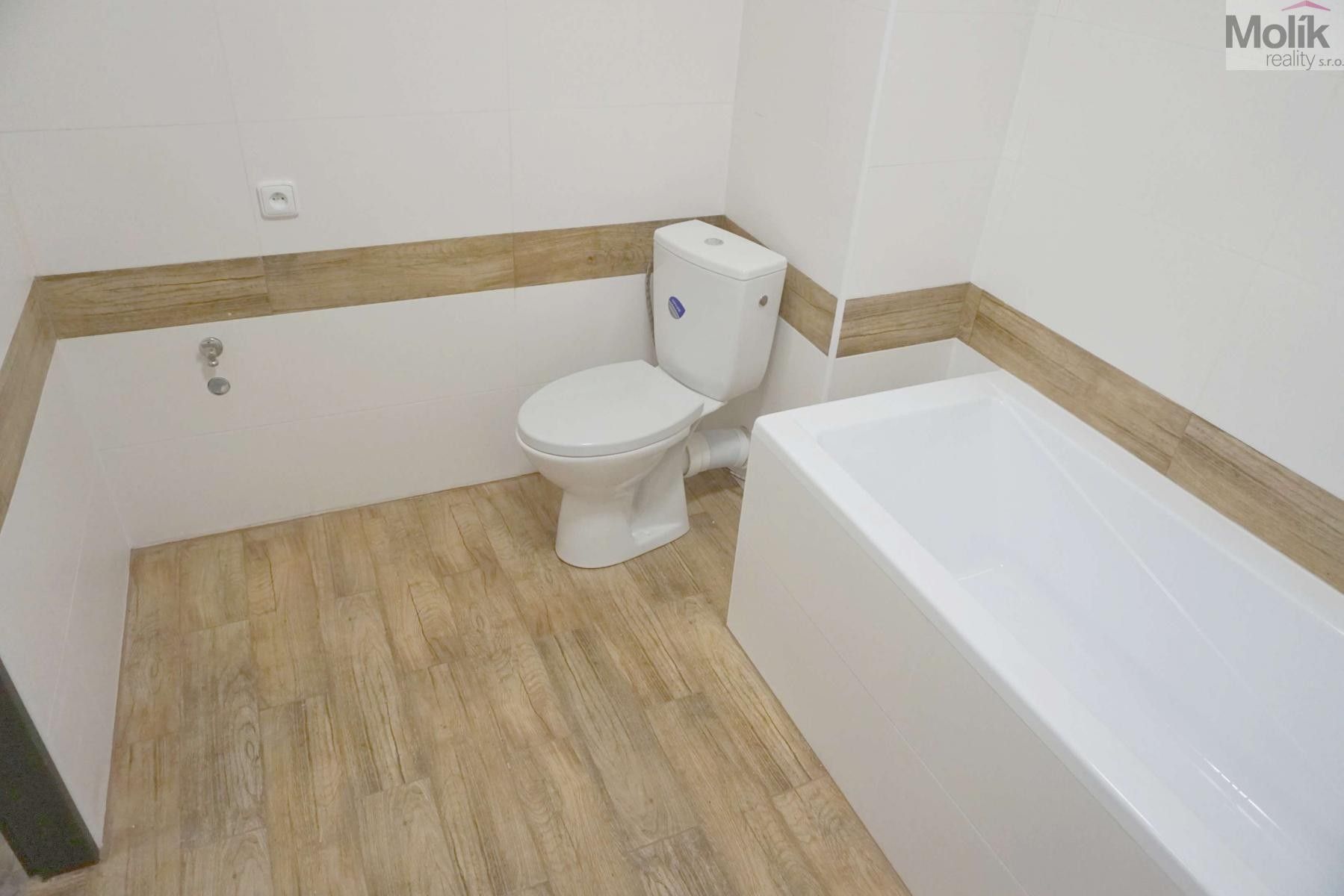 Pronájem bytu 3+kk 64 m² - foto 19