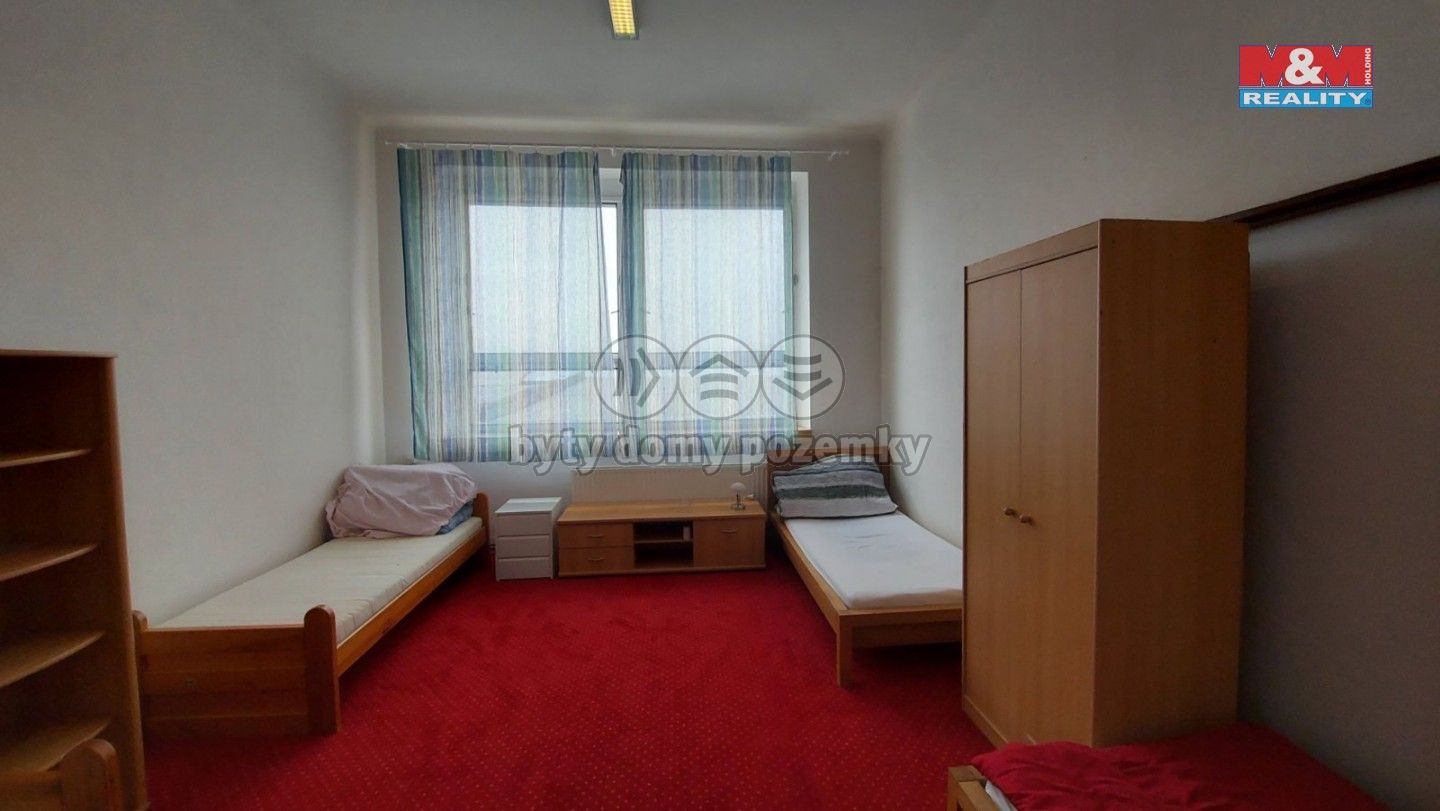 Pronájem bytu 1+1 85 m² - foto 2