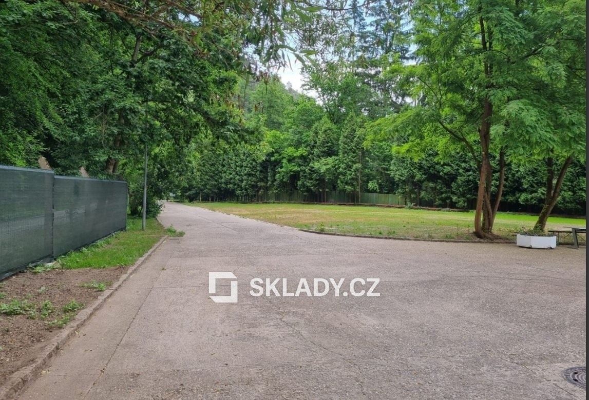 Pronájem komerčního prostoru 500 m² - foto 4