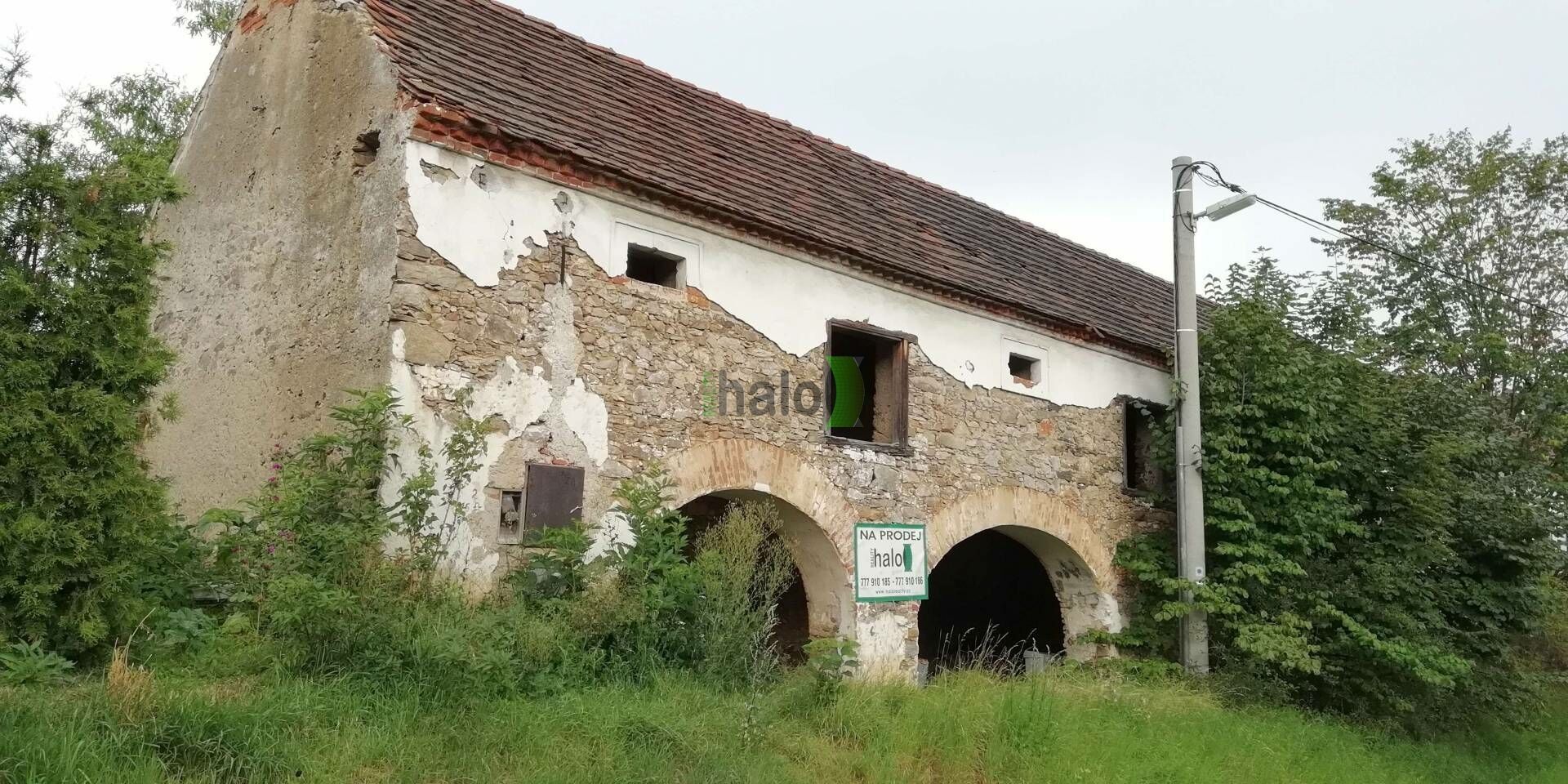 Prodej komerčního prostoru 209 m² - foto 2