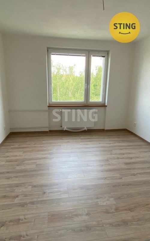 Pronájem bytu 2+1 50 m² - foto 4