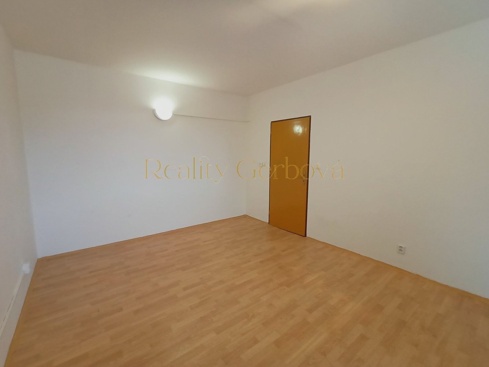 Prodej bytu 2+1 57 m² - foto 4