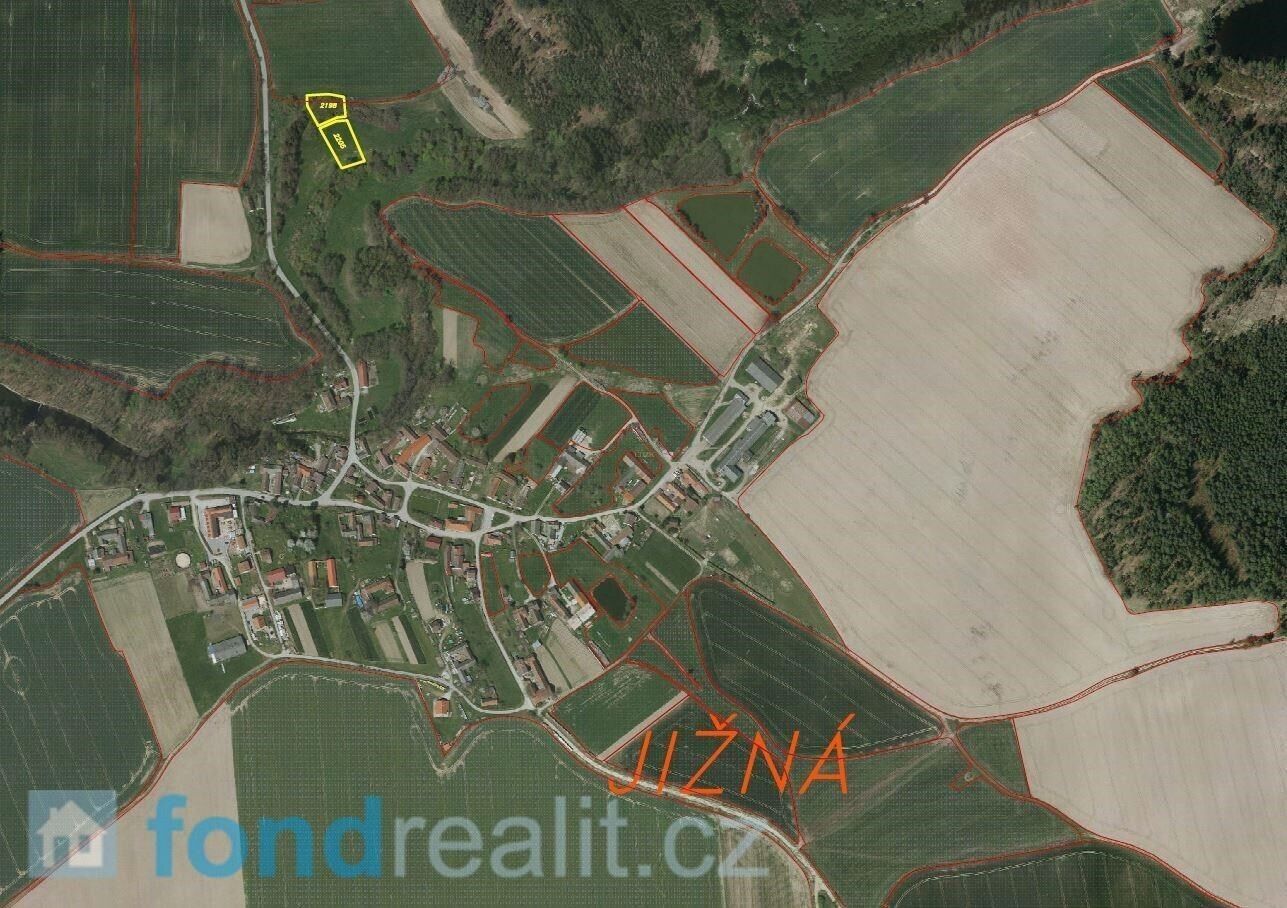 Prodej nemovitosti 2746 m² - foto 4