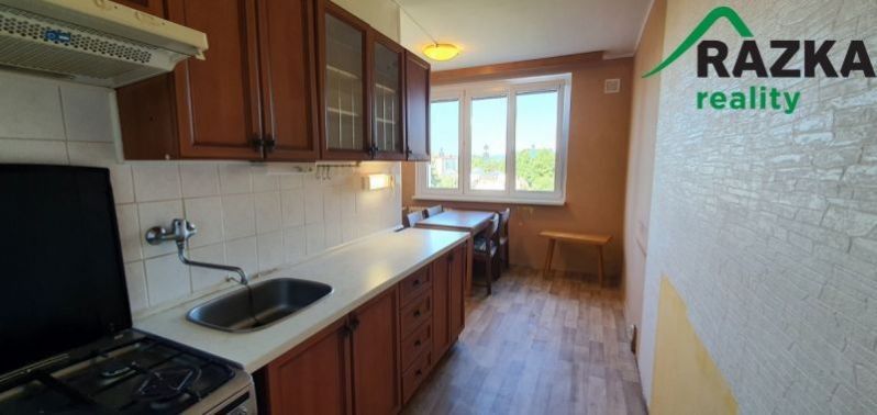 Pronájem bytu 2+1 61 m² - foto 3