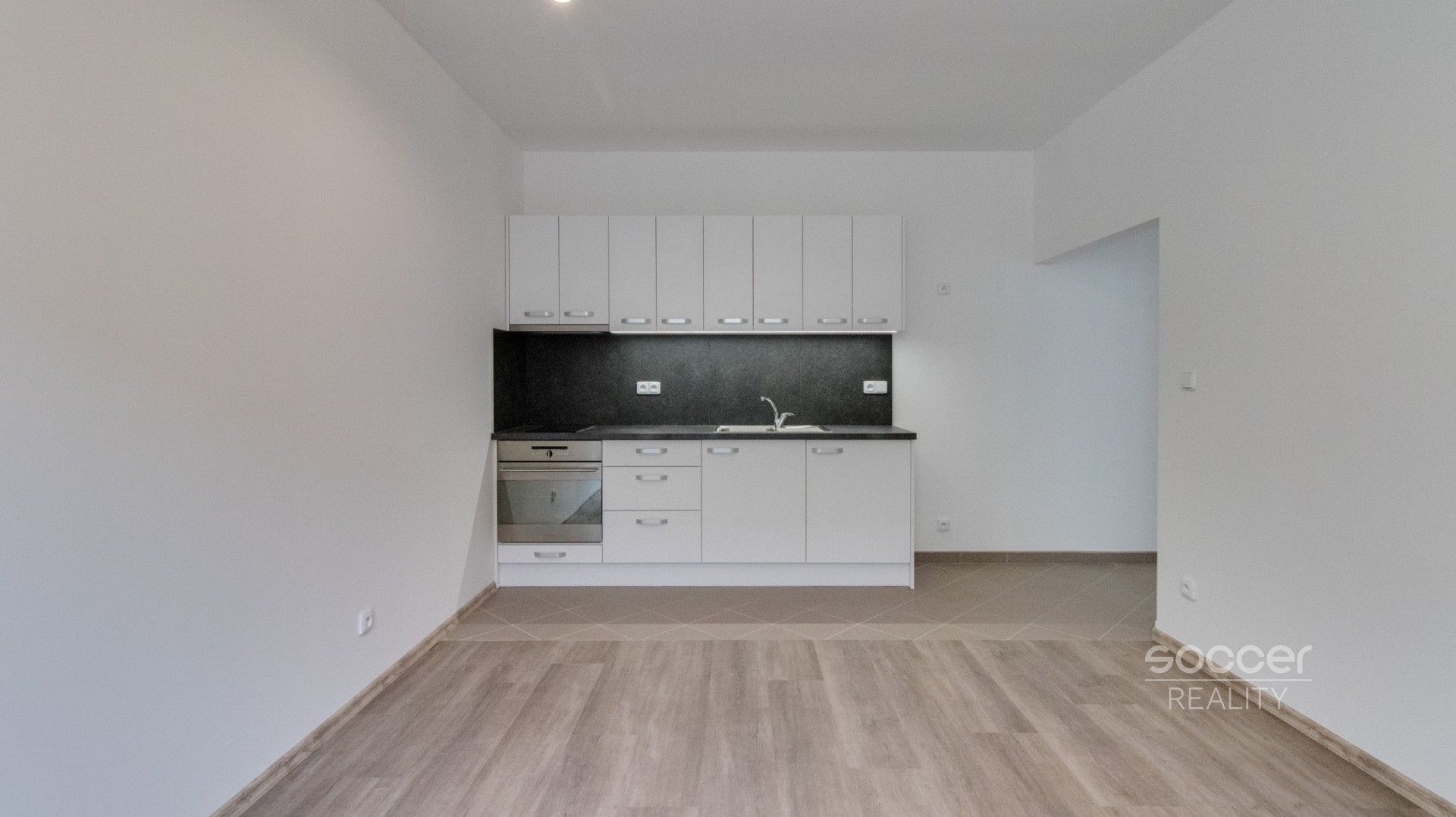 Pronájem bytu 2+kk 40 m² - foto 3