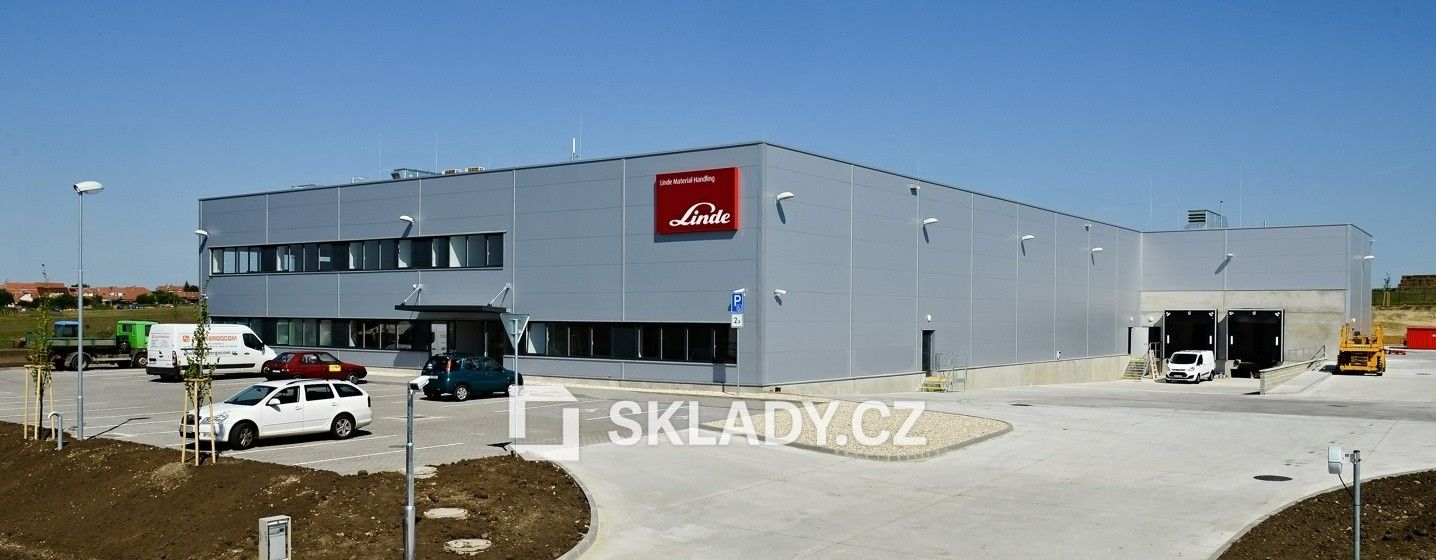 Pronájem komerčního prostoru 19000 m² - foto 1