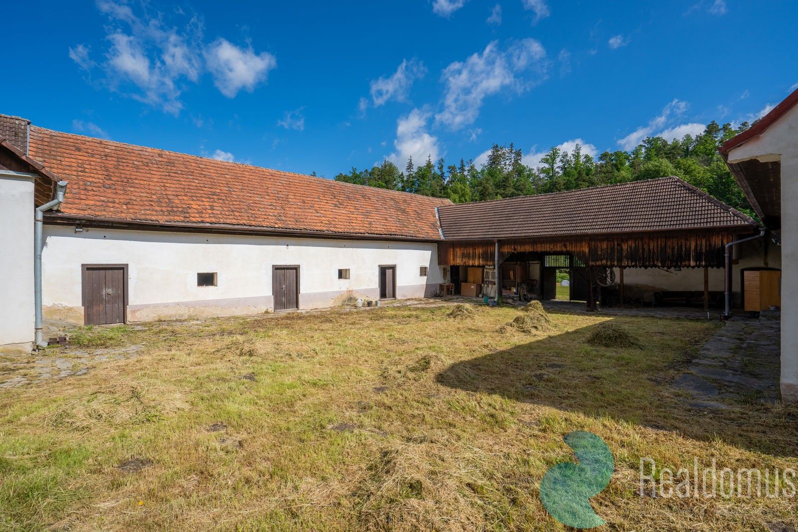 Prodej domu 1300 m² - foto 9