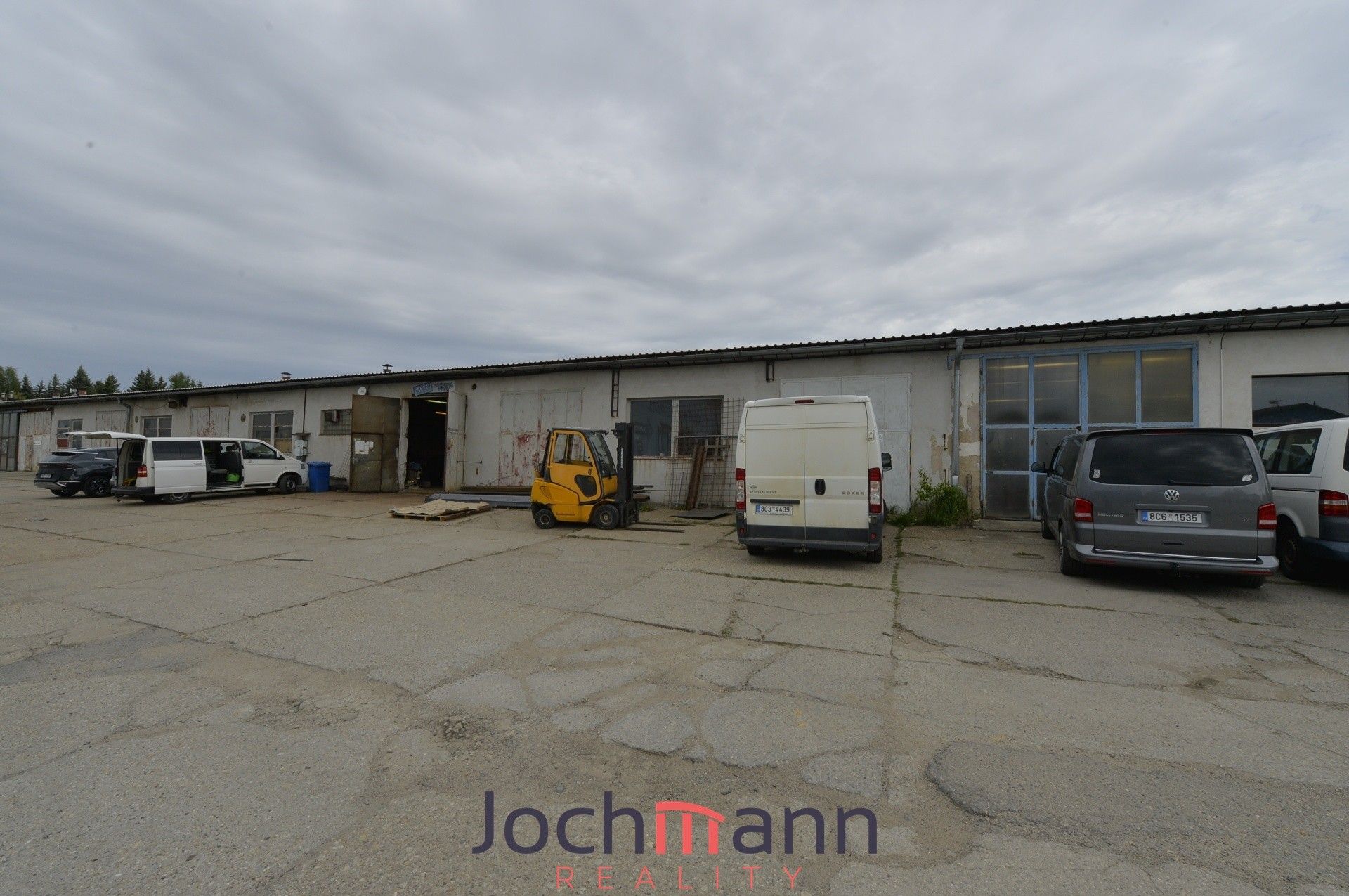 Pronájem komerčního prostoru 130 m² - foto 3