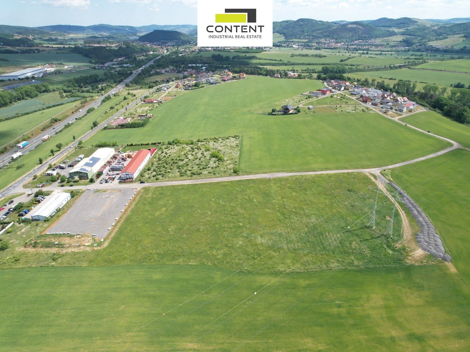 Prodej pozemku 9891 m² - foto 4