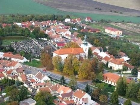 Prodej pozemku 60000 m² - foto 1