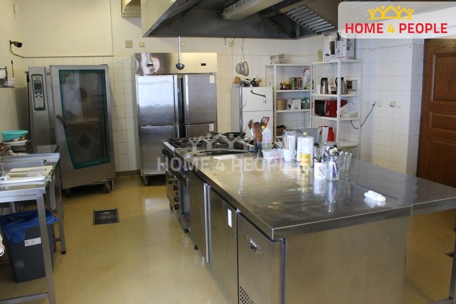 Prodej komerčního prostoru 1165 m² - foto 12