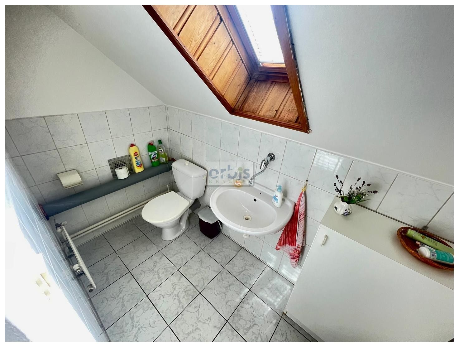 Pronájem komerčního prostoru 91 m² - foto 9