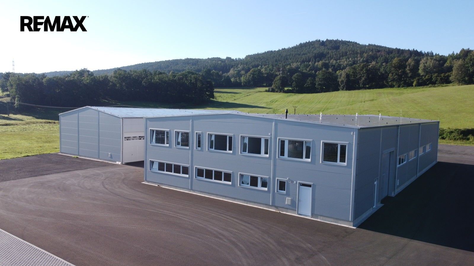 Pronájem komerčního prostoru 1500 m² - foto 10