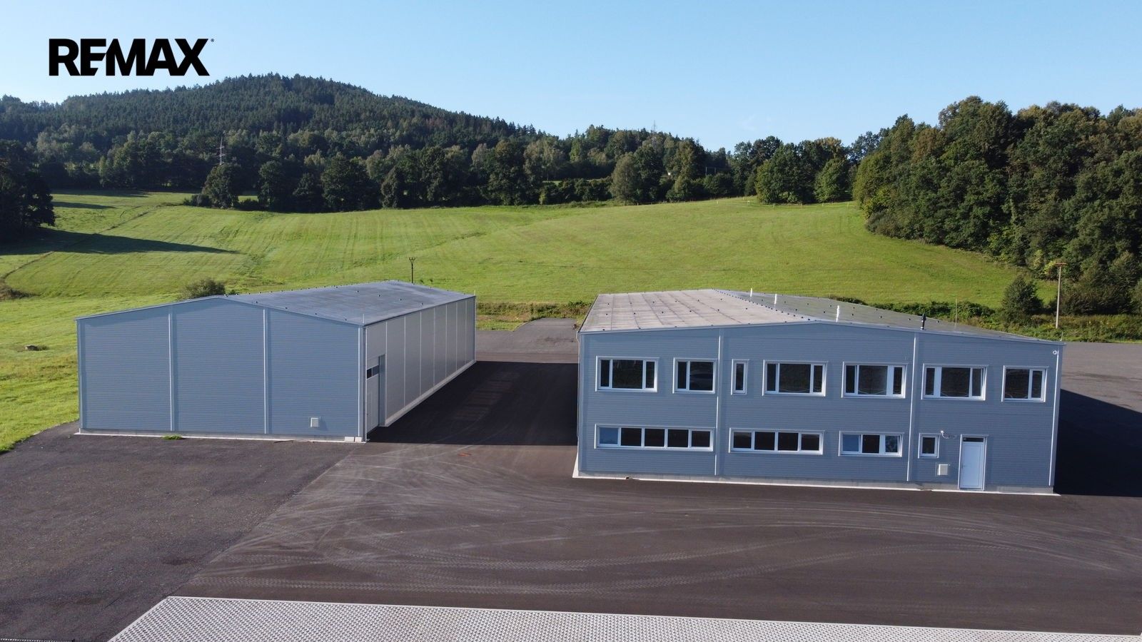 Pronájem komerčního prostoru 1500 m² - foto 11