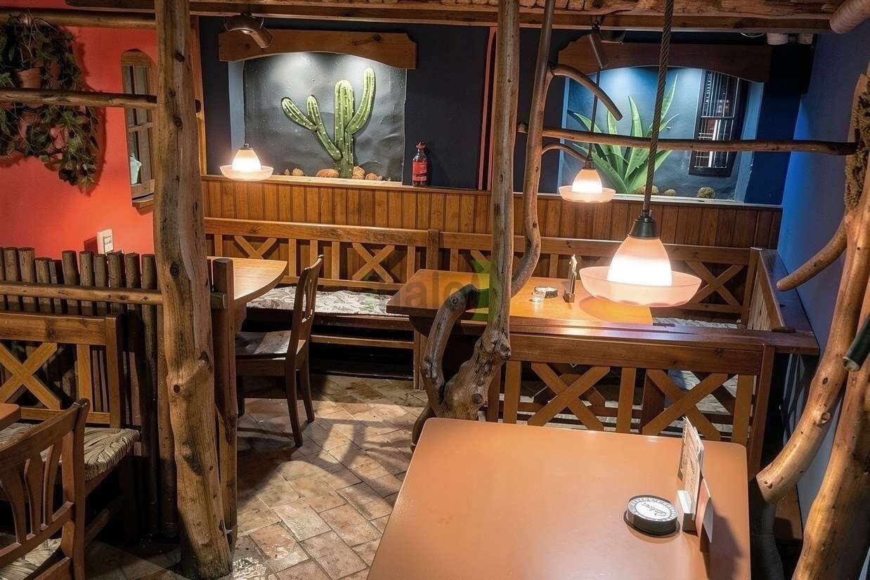 Pronájem nemovitosti 165 m² - foto 1