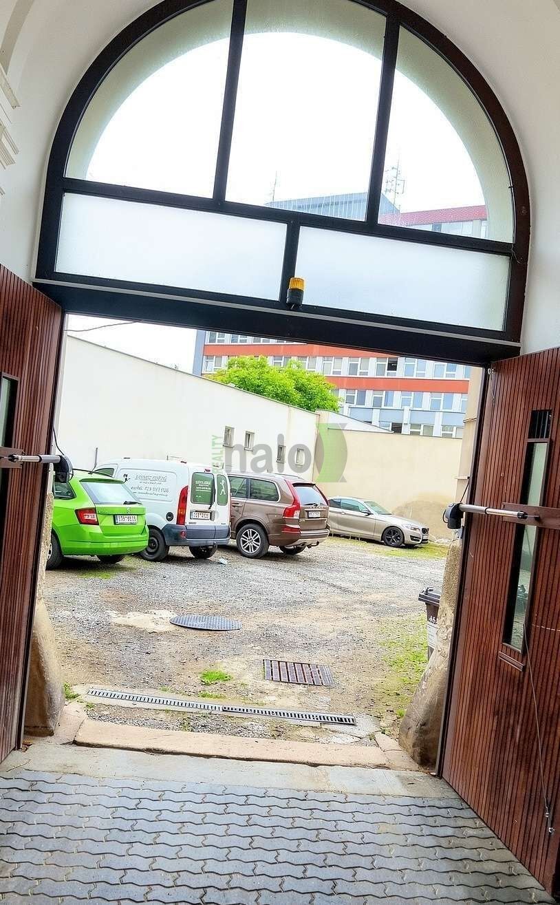 Pronájem nemovitosti 165 m² - foto 24